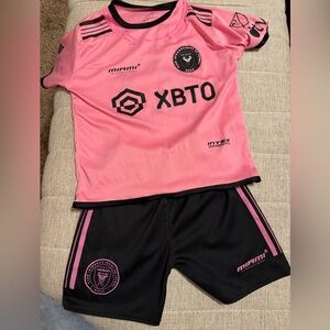 Miami soccer club Pink and Black Soccer Messi Jersey and Shorts Set
